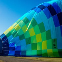Cloud 9 Balloon Flights - Time to deflate the balloon
