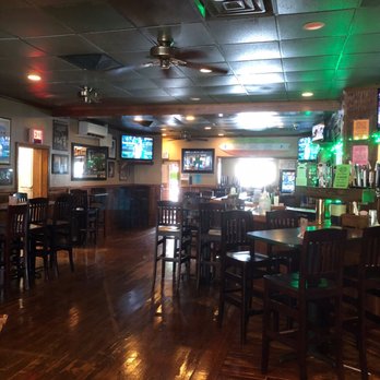 Patrick's Pub and Grille - Pubs Near Me - Moon Township, Pennsylvania Patrick's Pub and Grille - Pubs Near Me - Moon Township, Pennsylvania