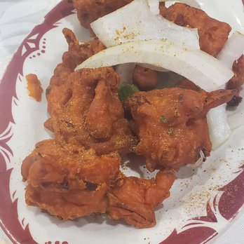 Restaurant Salateen - a plate of fried chicken - Indian Near Me - Montreal, Quebec Restaurant Salateen - a plate of fried chicken - Indian Near Me - Montreal, Quebec