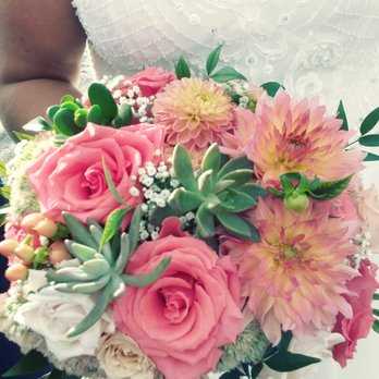 A Garden Party - Florists Near Me - Elmer, New Jersey