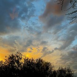 Coyote Howls Park - Thunder at sunset