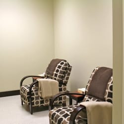 Eyesight Hawaii- Maui - LASIK/PRK Laser Suite preparation room (in Oahu)