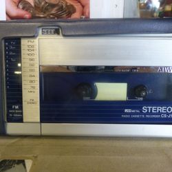St Vincent De Paul Thrift Store - VINTAGE AIWA AM/FM RADIO CASSETTE RECORDER CS-J1
