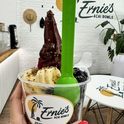 Ernie's Acai