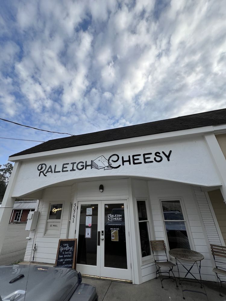 Food from Raleigh Cheesy