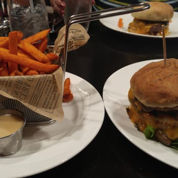 Burger Bar - Sweet potatoe fries and turkey burger with cheddar and mushrooms - Burgers Near Me - Johnson City, Tennessee