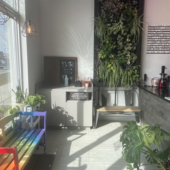 Monkey Hut Cafe - Cafes Near Me - Markham, Ontario