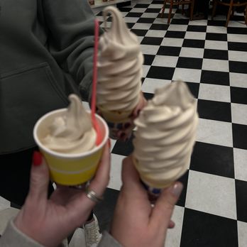 Red Barn Ice Cream - Ice Cream & Frozen Yogurt Near Me - Stowe, Vermont Red Barn Ice Cream - Ice Cream & Frozen Yogurt Near Me - Stowe, Vermont