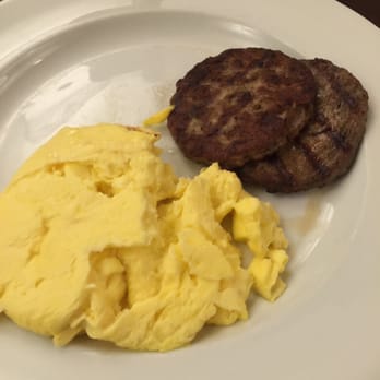The Pechanga Cafe - Overcooked eggs - New American Near Me - Temecula, California