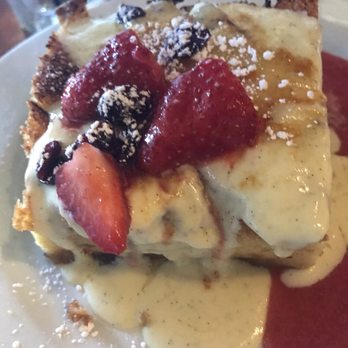Julienne - Creme brûlée French toast... Looks delicious but it really wasn't.. - New American Near Me - San Marino, California