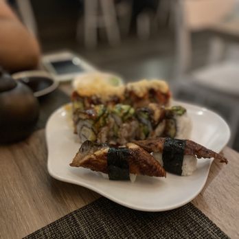 Sushi Hachi - Dragon Roll, Eel Nigiri, - Sushi Bars Near Me - Washington, DC, District of Columbia Sushi Hachi - Dragon Roll, Eel Nigiri, - Sushi Bars Near Me - Washington, DC, District of Columbia