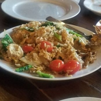 AppeThai - Chicken fried rice - Thai Near Me - Brown Deer, Wisconsin