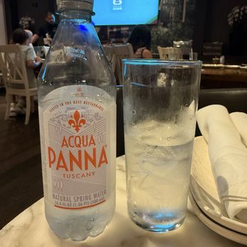 Whisper Creek Farm: The Kitchen - Spring water option was nice - Comfort Food Near Me - Orlando, Florida Whisper Creek Farm: The Kitchen - Spring water option was nice - Comfort Food Near Me - Orlando, Florida