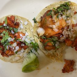 El Pingüino - Trompo tacos