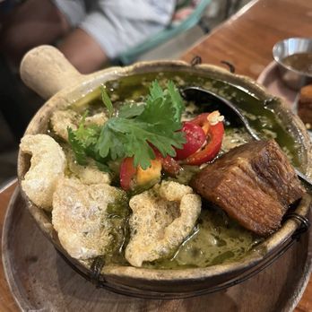 Kamayan Atl - Filipino Near Me - Doraville, Georgia