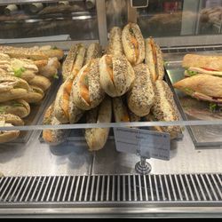 Marché Bistro - Smoked salmon baguette etc