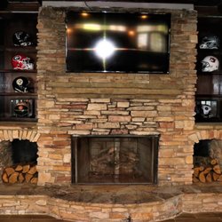 Tony’s Sports Grill