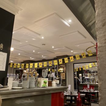 Bourgogne Sud - Interior - French Near Me - Paris, 75