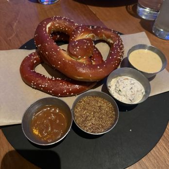 Tavern Hall - Two Pretzels - New American Near Me - Bellevue, Washington
