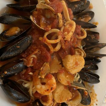 Scarpelli - Cioppino, red. - Pizza Near Me - Hammonton, New Jersey Scarpelli - Cioppino, red. - Pizza Near Me - Hammonton, New Jersey