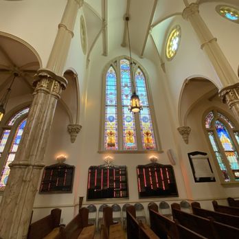 Congregation Mickve Israel - More gorgeous stained glass windows - Synagogues Near Me - Savannah, Georgia Congregation Mickve Israel - More gorgeous stained glass windows - Synagogues Near Me - Savannah, Georgia