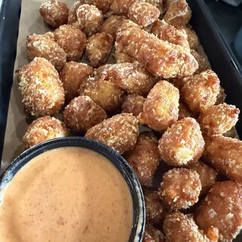 Mason Social - Cheese curds - Burgers Near Me - Mentor, Ohio Mason Social - Cheese curds - Burgers Near Me - Mentor, Ohio