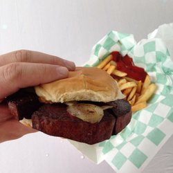 Bologna Burger is pretty good!