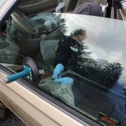 Lynwood Fast Car Glass