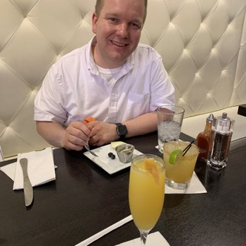 Mango Mangeaux - Mango marg and fruit with yummy dip. - New American Near Me - Hampton, Virginia