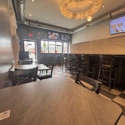 Southern Style Chicken & Waffle - Indoor Seating