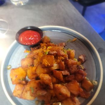 Vortex - Jerk potatoes hash - Seafood Near Me - Washington, DC, District of Columbia