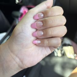 Le Nails