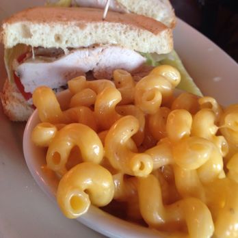 Henry's - The mac and cheese!!! - New American Near Me - Wilmington, North Carolina