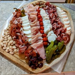 La Bottega Dei Sapori - Speck, porchetta, mozzarella, coppa, Armenian string cheese