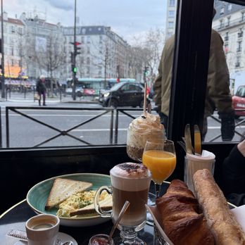 Cafe Beaugrenelle - Bars Near Me - Paris, 75 Cafe Beaugrenelle - Bars Near Me - Paris, 75