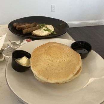 Oak Leaf Cafe - Pancakes eggs sausage - Breakfast & Brunch Near Me - Granite Bay, California Oak Leaf Cafe - Pancakes eggs sausage - Breakfast & Brunch Near Me - Granite Bay, California
