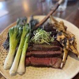 Bison Tomahawk