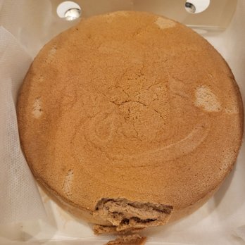 Uncle Tetsu - Where the heck is the Uncle Tetsu stamp? Also, the side is messed up. Poor quality control at this location. 6/10/2022 - Desserts Near Me - Torrance, California Uncle Tetsu - Where the heck is the Uncle Tetsu stamp? Also, the side is messed up. Poor quality control at this location. 6/10/2022 - Desserts Near Me - Torrance, California