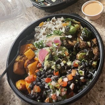 The '401 - Vegan Mediterranean Fusion Bowl - HIGHLY recommend! - American Near Me - Bellaire, Texas