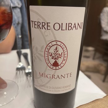 Armando al Pantheon - House red wine - Italian Near Me - Rome, RM Armando al Pantheon - House red wine - Italian Near Me - Rome, RM