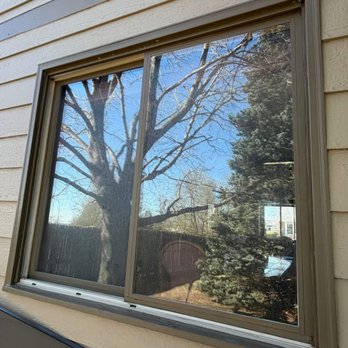 Oceanside Window Cleaning - Interior & Exterior Window Cleaning Before: - Window Washing Near Me Oceanside Window Cleaning - Interior & Exterior Window Cleaning Before: - Window Washing Near Me