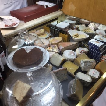 Cuenllas - Delicatessen Near Me - Madrid, M