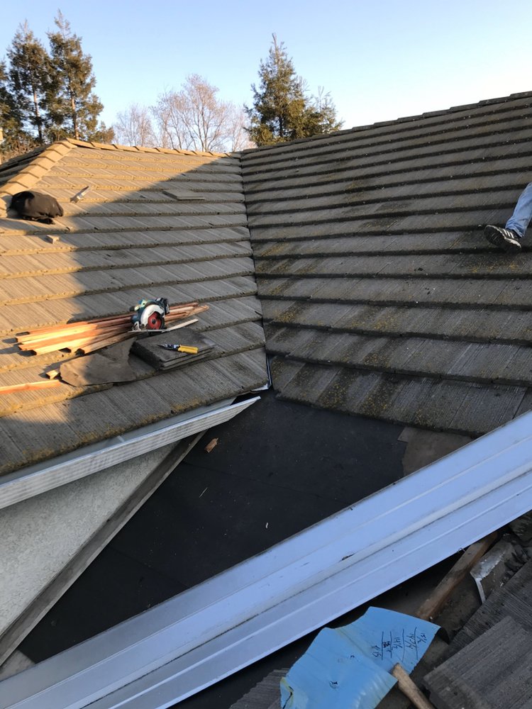 Slide of Rescue Roofer