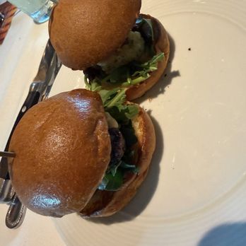 Eddie V's Prime Seafood - Seafood Near Me - Palm Desert, California