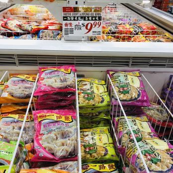 Great Wall Supermarket - Frozen Dumpling Sale! - International Grocery Near Me - Rosemead, California Great Wall Supermarket - Frozen Dumpling Sale! - International Grocery Near Me - Rosemead, California