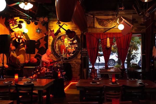 Eclipse di Luna - Buckhead by null