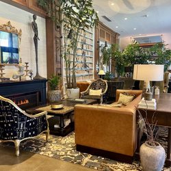 The Ben West Palm - Elegant Lobby View~
