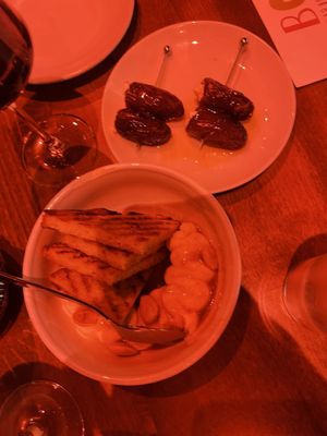 Boqueron | Food. Wine. Cocktails. by null
