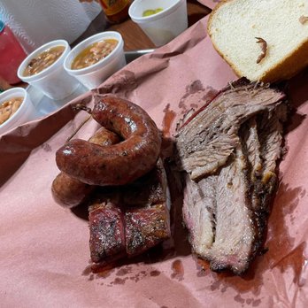 Maxwell Barbecue Co - Barbeque Near Me - Maxwell, Texas