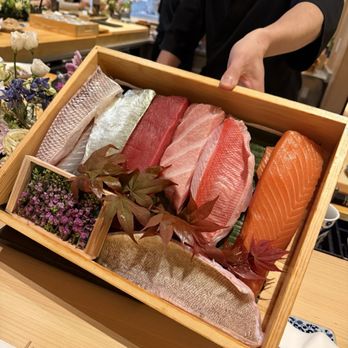 Omi Omakase - Sushi Bars Near Me - Flushing, New York Omi Omakase - Sushi Bars Near Me - Flushing, New York